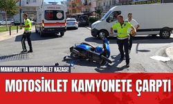 Manavgat'ta Motosiklet Kazası! Motosiklet Kamyonete Çarptı