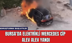 Bursa'da Elektrikli Mercedes Cip Alev Alev Yandı