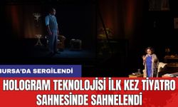 Hologram teknolojisi ilk kez tiyatro sahnesinde sahnelendi