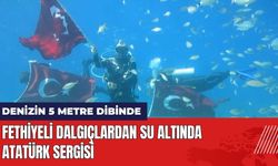 Fethiyeli Dalgıçlardan Su Altında Atatürk Sergisi