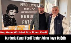 Burdurlu Esnaf Ferdi Tayfur Adına Hayır Dağıttı