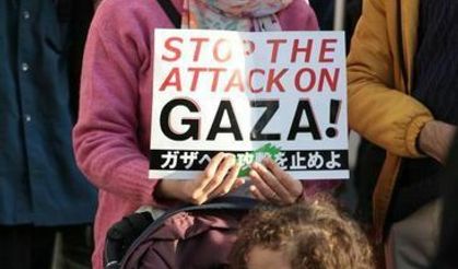 Japonya'da İsrail'in Gazze'ye olan saldırılarını protesto ettiler