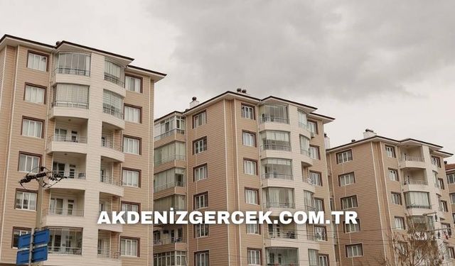 Mersin Yenişehir'de icradan satılık 71 m² 2+1 daire