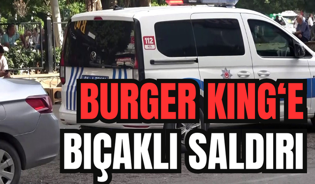 'Yemeğinizde bebek kanı var' dedi ve saldırdı