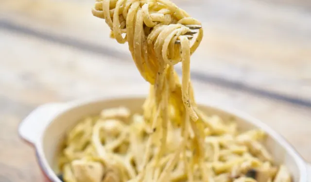 Cacio e Pepe sosu nasıl yapılır? Ev yapımı Cacio e Pepe sosu tarifi