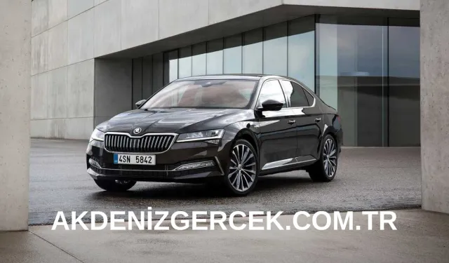 İcradan satılık 2017 model Skoda Superb marka araç