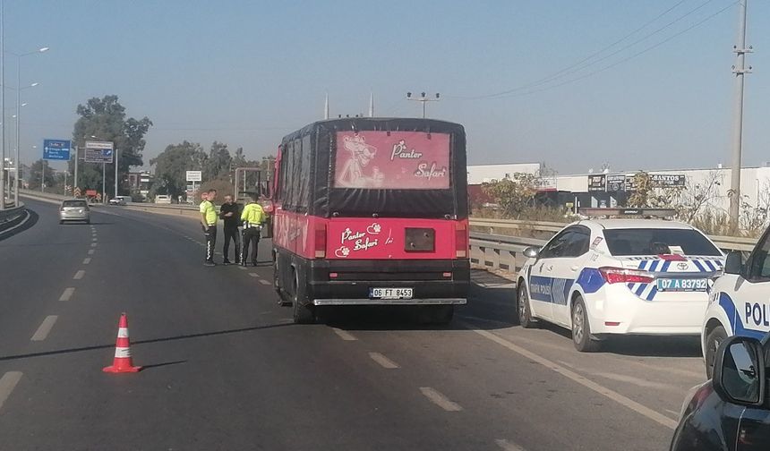 Uygulamaya takılan safari araçlarından emniyet kemeri çıkmadı