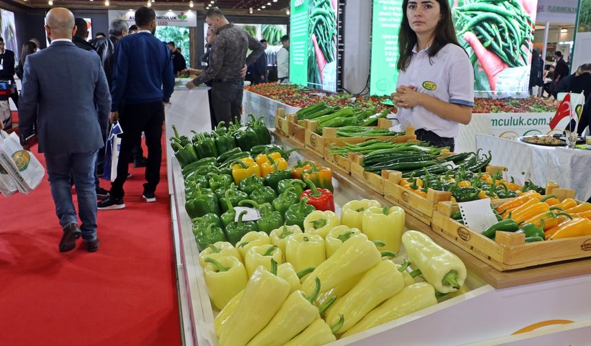 Örtü altı tarımın kalbi Antalya’da Growtech ile atıyor