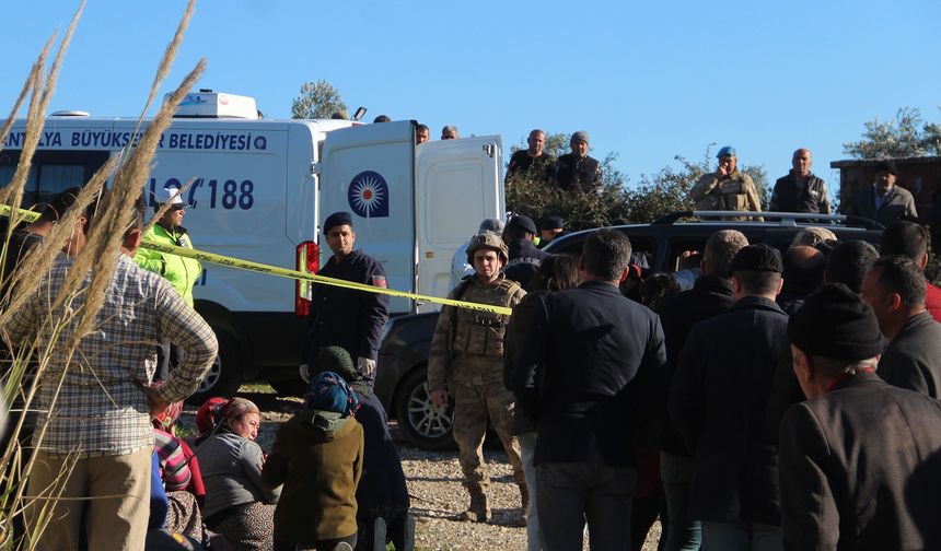 Antalya'da alacak verecek tartışmasında kan aktı: 3 ölü, 1 ağır yaralı