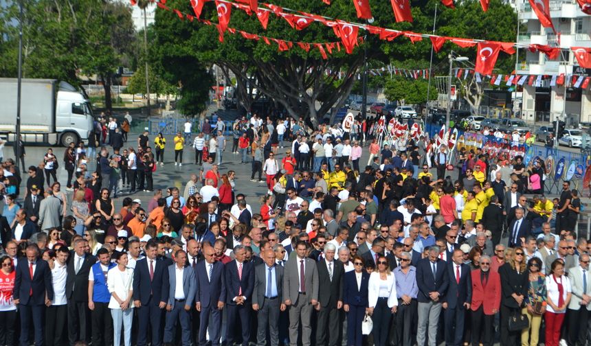 ANTALYA'DA 19 MAYIS KUTLAMASI