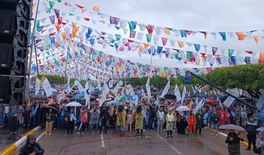 Yeşiller ve Sol Gelecek Partisi'nin Antalya mitinginden kareler