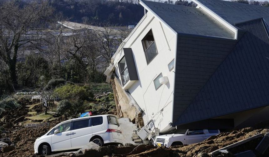 Japonya'yı Vuran Büyük Deprem: Hayatını Kaybedenlerin Sayısı 30'a Yükseldi