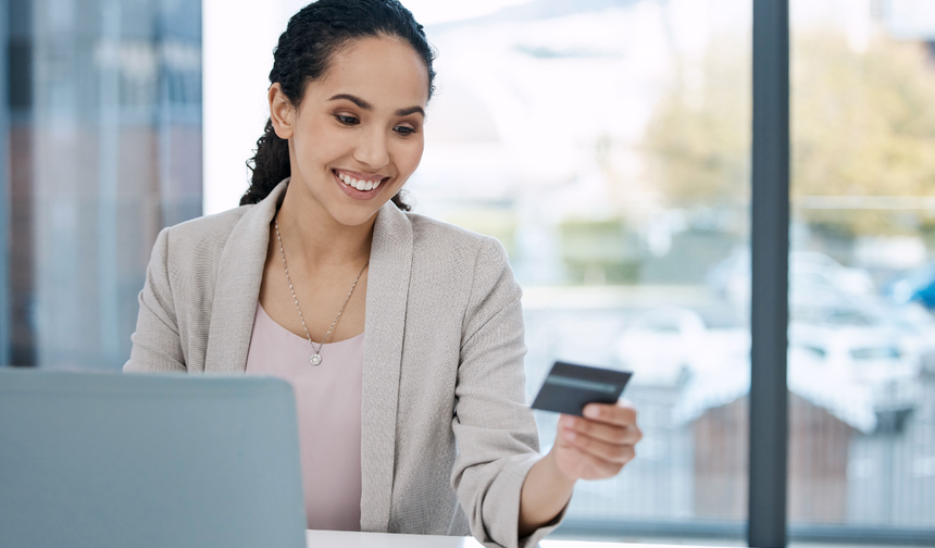 Ticari Kredi Kartlarıyla Harcamalarınızı Kolaylaştırın